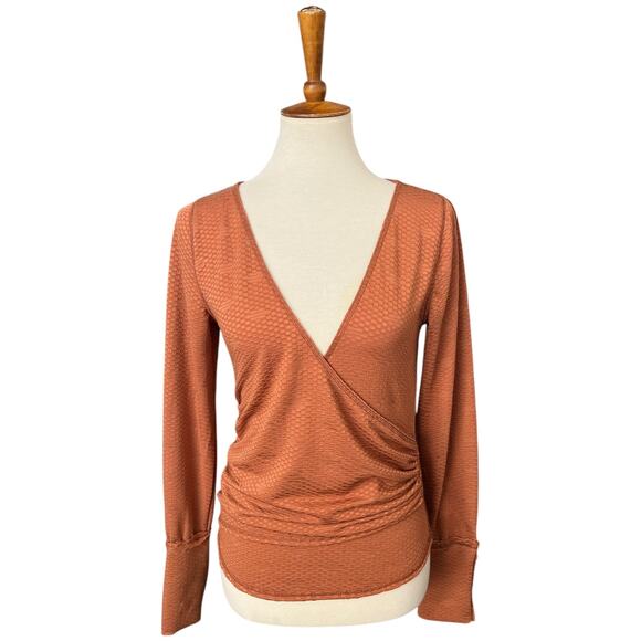 Free People Long Sleeve Crossover Button Gathered Orange Penny Top Size Large - Picture 2 of 8